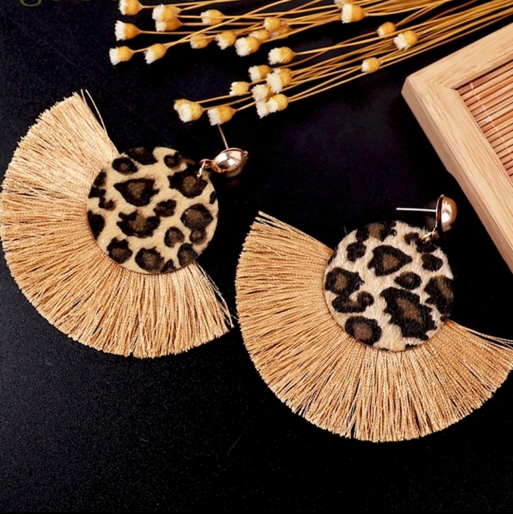 Earrings - Picture 2 of 2